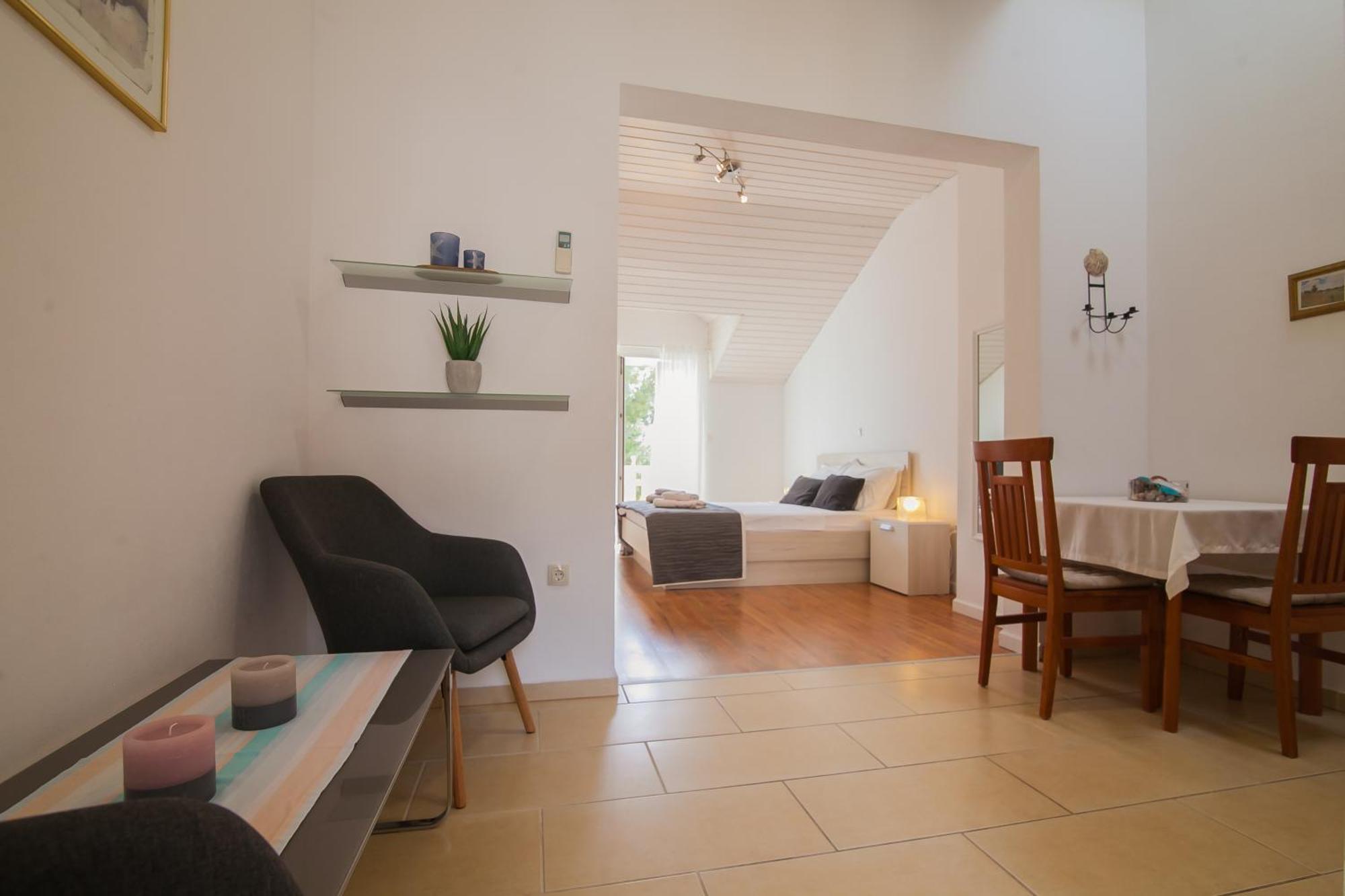 Helvetia Sunny Apartments Bol Ngoại thất bức ảnh