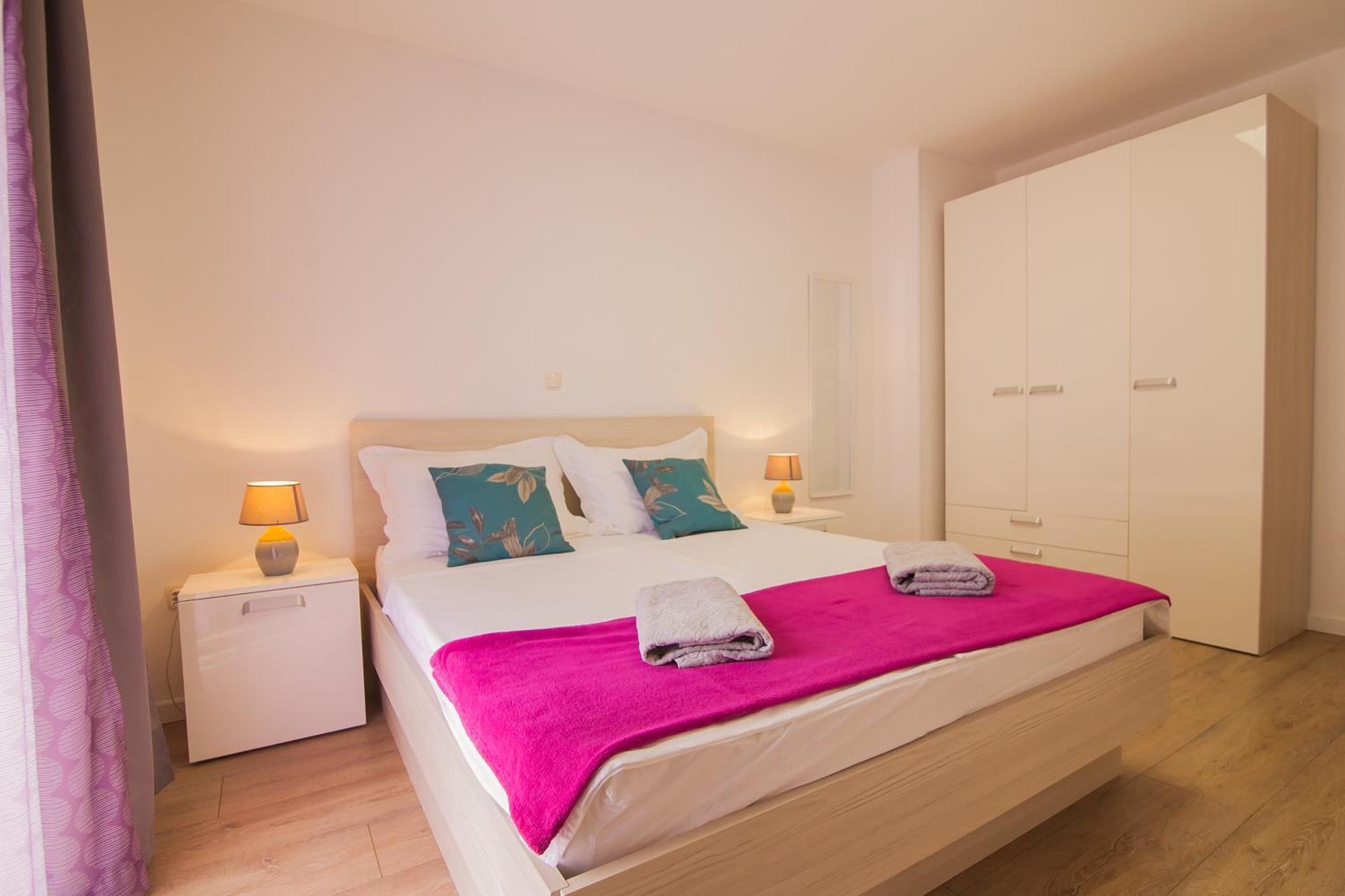 Helvetia Sunny Apartments Bol Ngoại thất bức ảnh