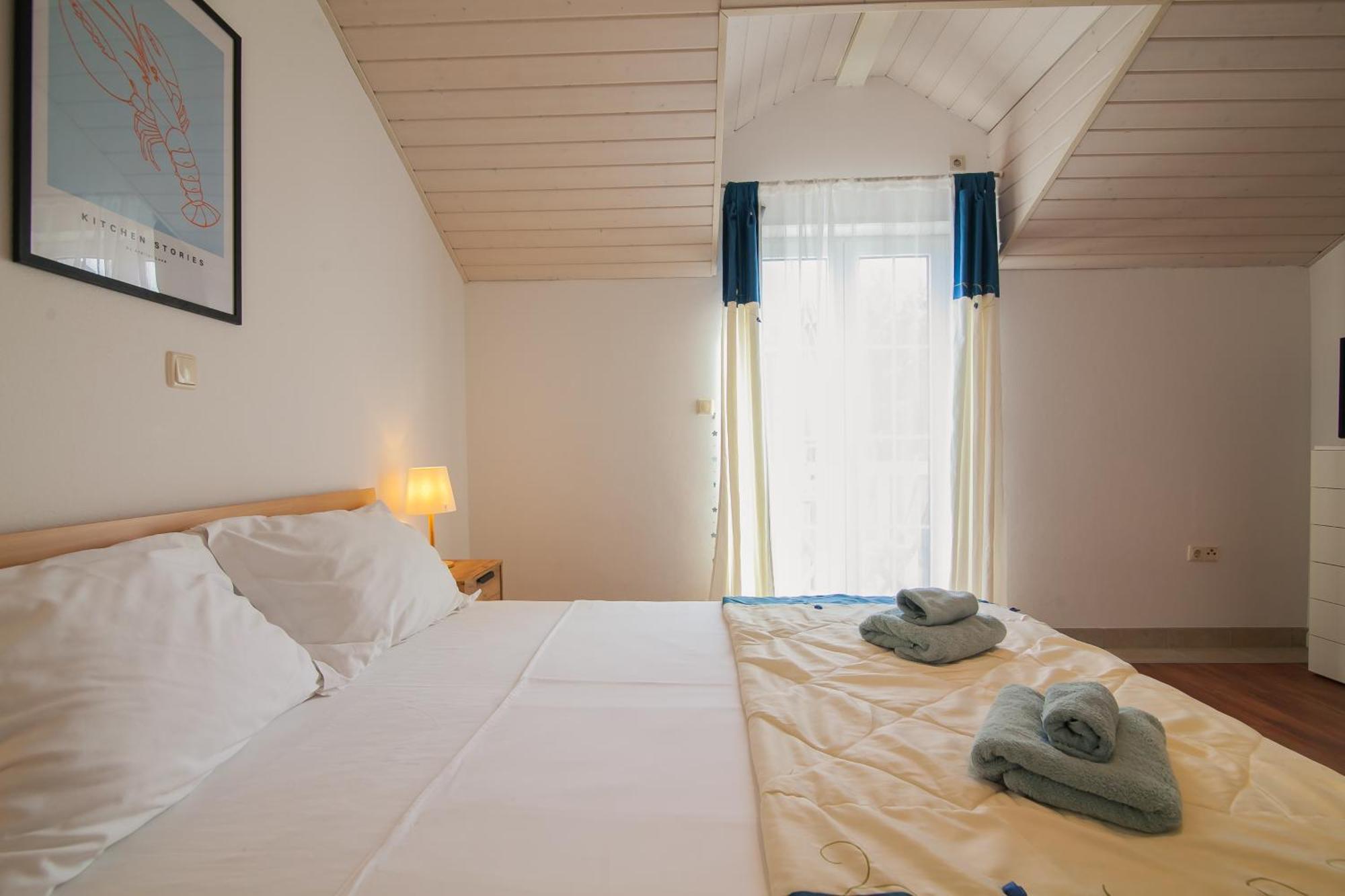 Helvetia Sunny Apartments Bol Ngoại thất bức ảnh
