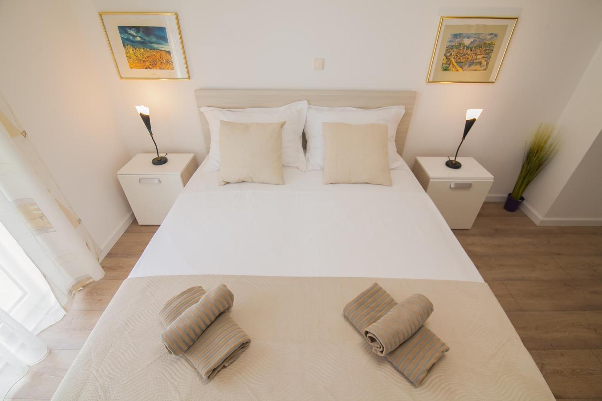 Helvetia Sunny Apartments Bol Ngoại thất bức ảnh