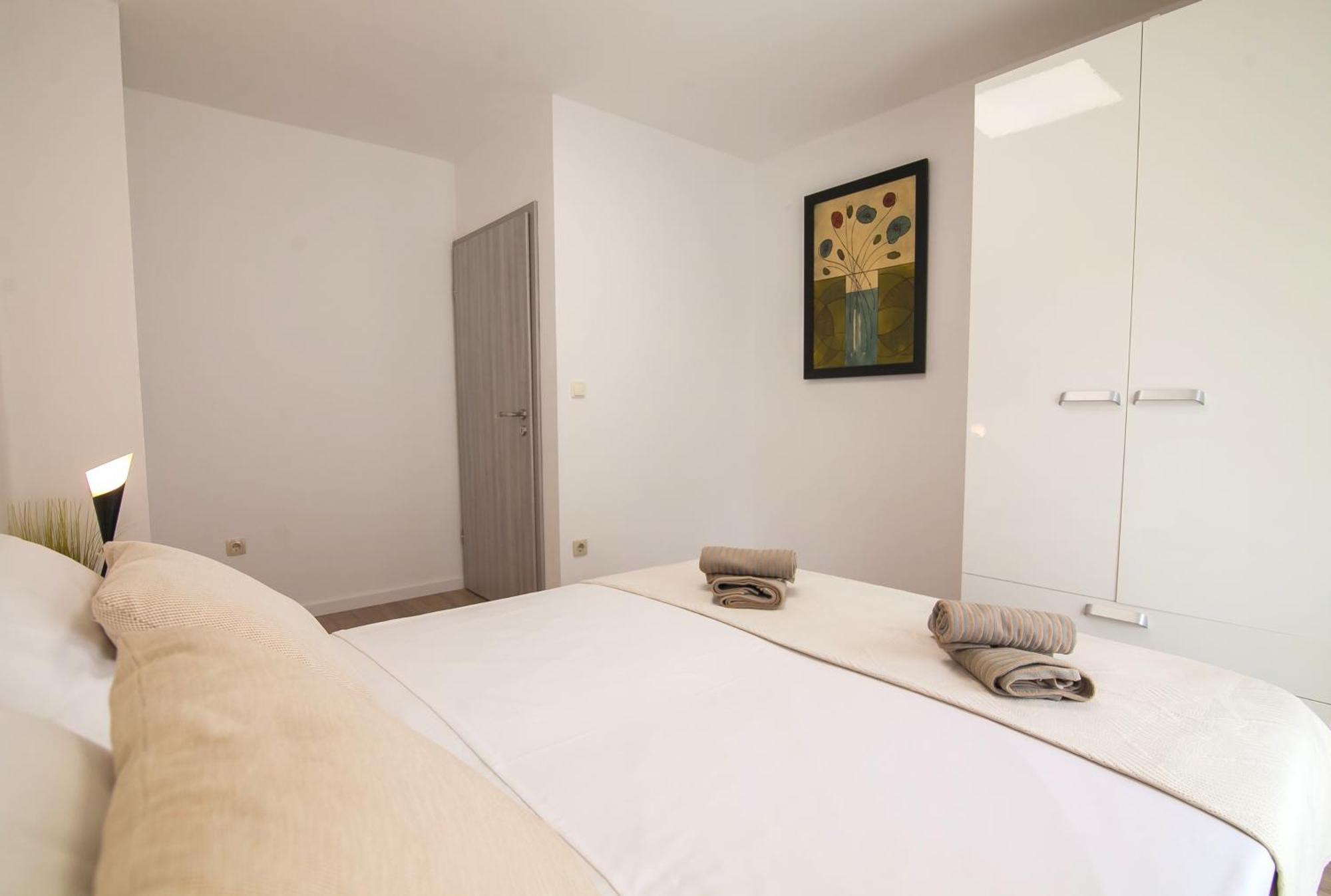 Helvetia Sunny Apartments Bol Ngoại thất bức ảnh